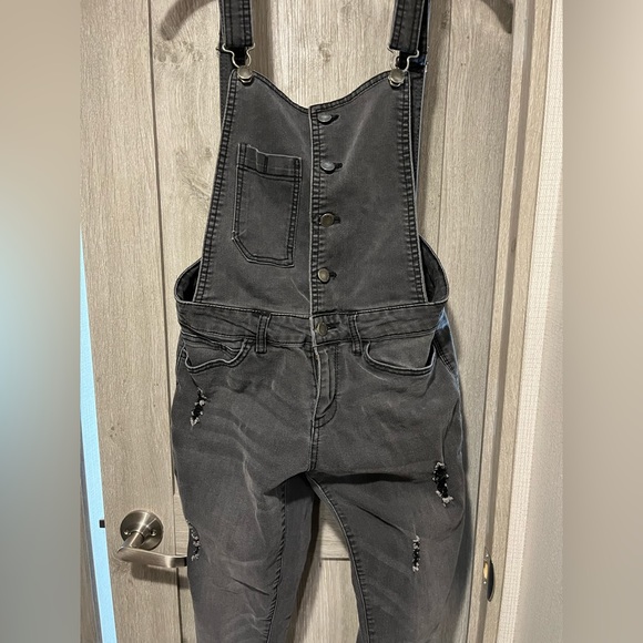Anthropologie Pants - Anthropology Life in Progress Skinny Overalls Black